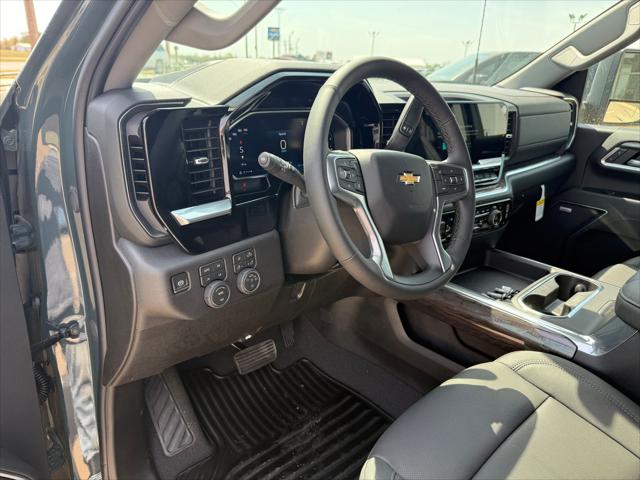 2026 Chevrolet Silverado 3500HD Crew Cab, Long Bed, LTZ Dual Rear Wheel, RWD