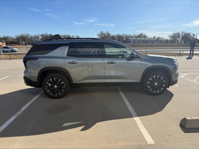 2026 Chevrolet Traverse FWD LT