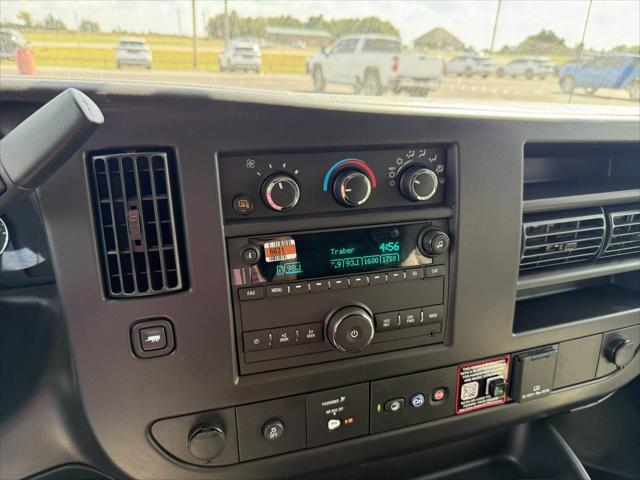 2025 Chevrolet Express Cargo Van RWD 2500 Extended Wheelbase WT