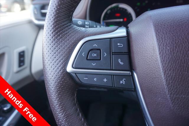 2024 Toyota Sienna Platinum