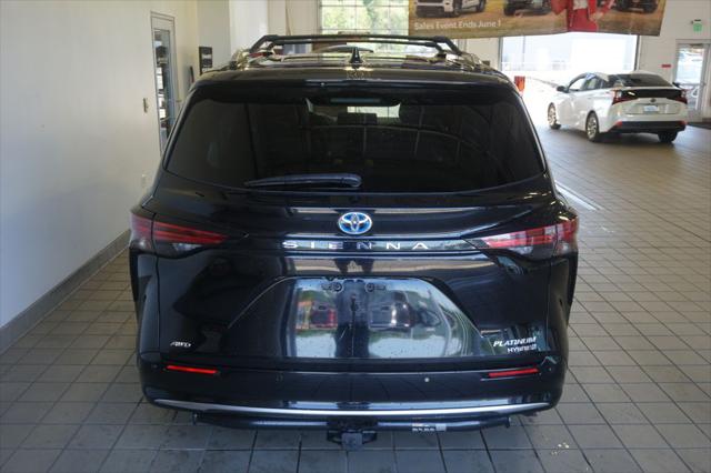 2024 Toyota Sienna Platinum
