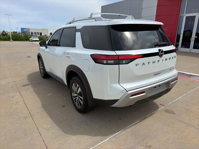 2025 Nissan Pathfinder SL 4WD