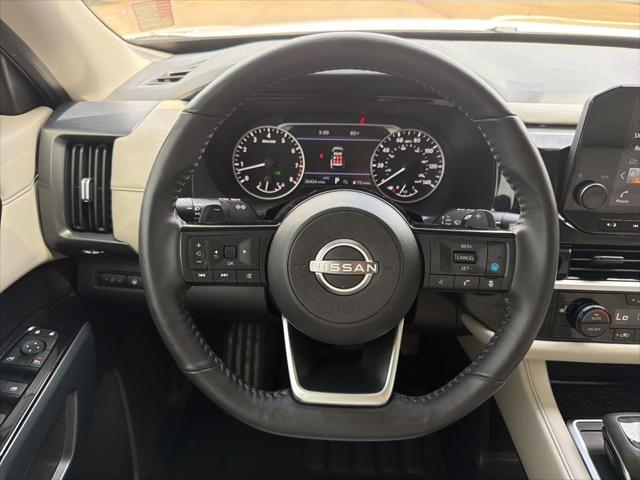 2025 Nissan Pathfinder SL 4WD