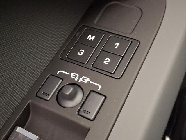 2026 Land Rover Defender P400 X-Dynamic SE