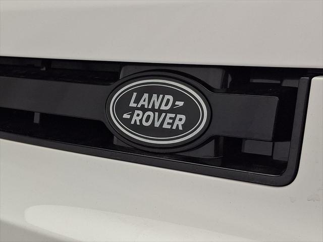 2026 Land Rover Defender P400 X-Dynamic SE