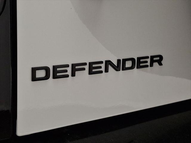 2026 Land Rover Defender P400 X-Dynamic SE