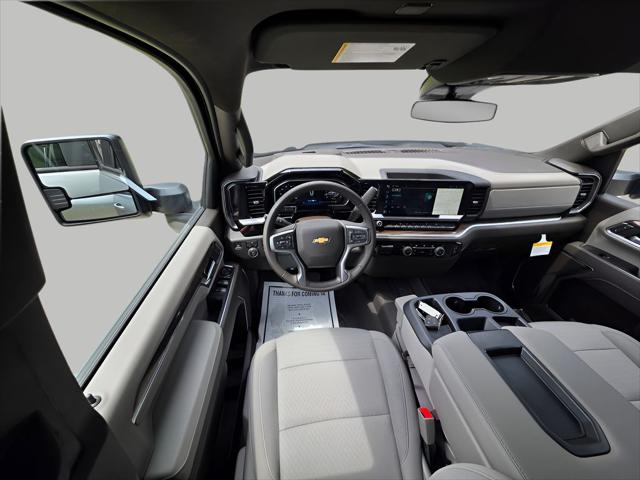 2026 Chevrolet Silverado 2500HD Crew Cab, Standard Bed, LT, 4WD