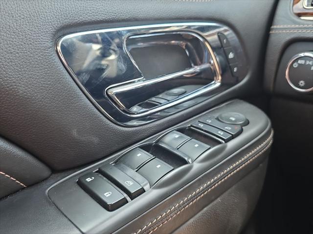 2013 Cadillac Escalade Platinum Edition