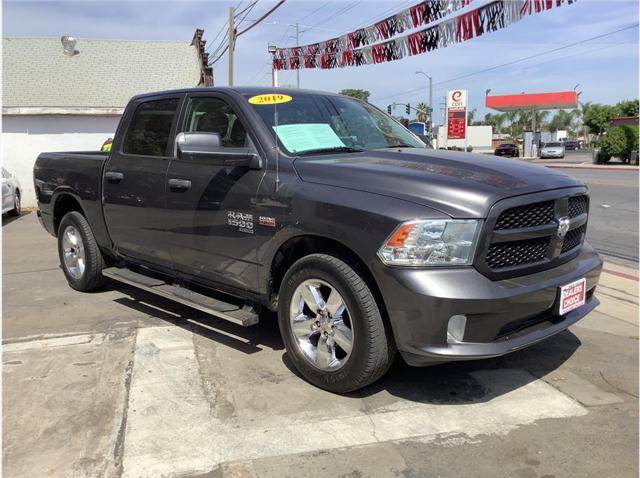 2019 Ram 1500 Classic Express Crew Cab 4x2 5'7" Box