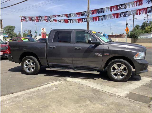 2019 Ram 1500 Classic Express Crew Cab 4x2 5'7" Box