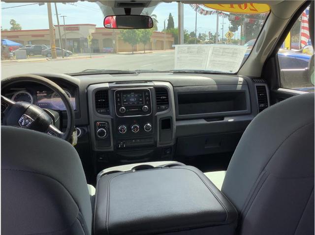 2019 Ram 1500 Classic Express Crew Cab 4x2 5'7" Box