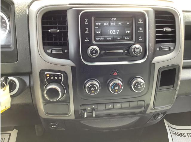 2019 Ram 1500 Classic Express Crew Cab 4x2 5'7" Box