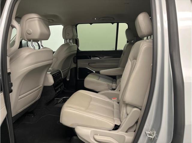 2022 Jeep Wagoneer Series III 4x4