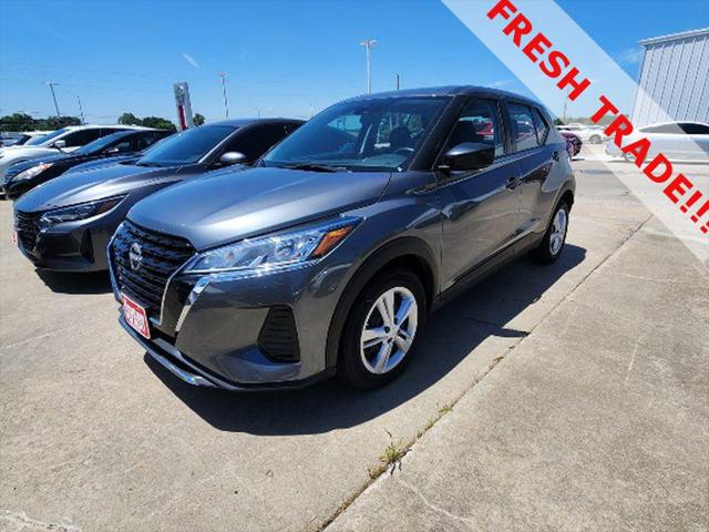 2025 Nissan Kicks S