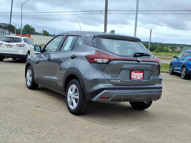 2025 Nissan Kicks S