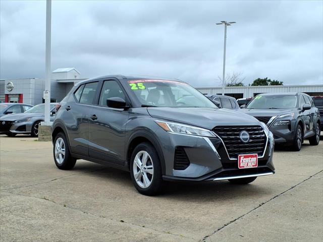 2025 Nissan Kicks S