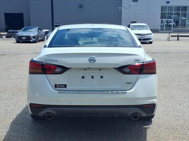 2022 Nissan Altima SR Intelligent AWD