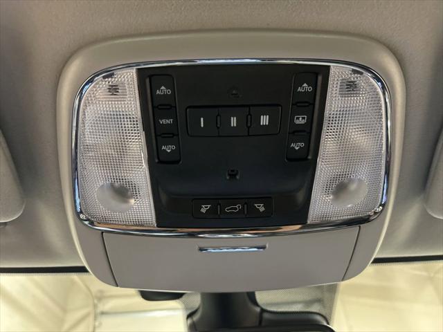 2019 Jeep Grand Cherokee Summit 4x4