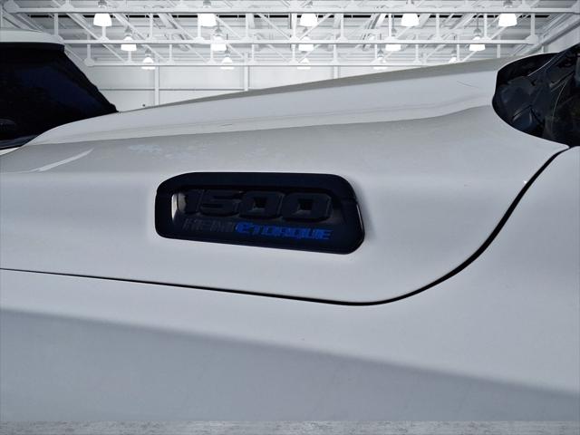 2023 RAM 1500 Big Horn Crew Cab 4x4 57 Box 2023 RAM 1500 Big Horn Crew Cab 4x4 57 Box