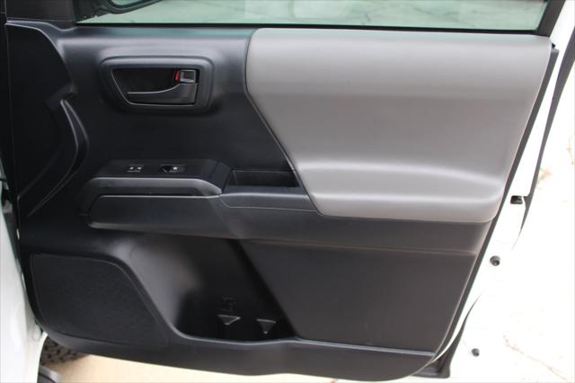 2019 Toyota Tacoma SR