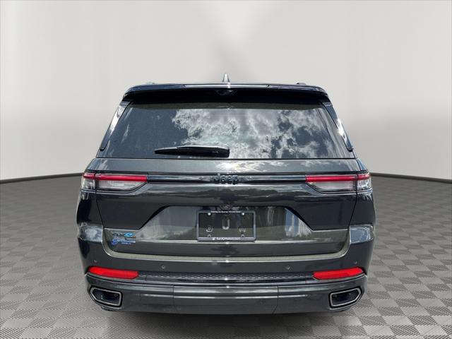 2024 Jeep Grand Cherokee Anniversary Edition