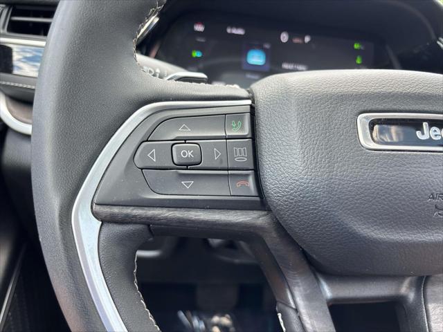 2024 Jeep Grand Cherokee Anniversary Edition