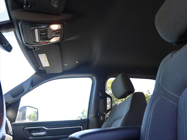 2024 Ram 1500 Big Horn Crew Cab 4x4 5'7" Box
