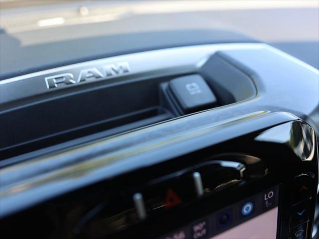 2024 Ram 1500 Big Horn Crew Cab 4x4 5'7" Box