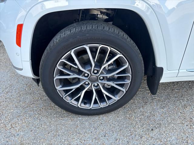 2023 Jeep Grand Cherokee L Summit Reserve 4x4