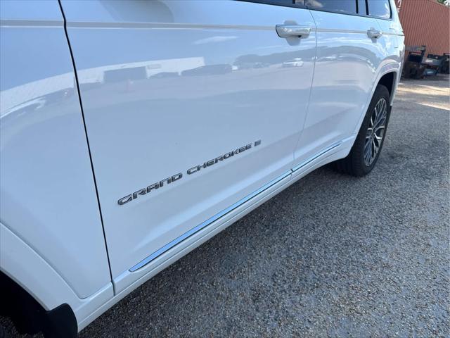 2023 Jeep Grand Cherokee L Summit Reserve 4x4
