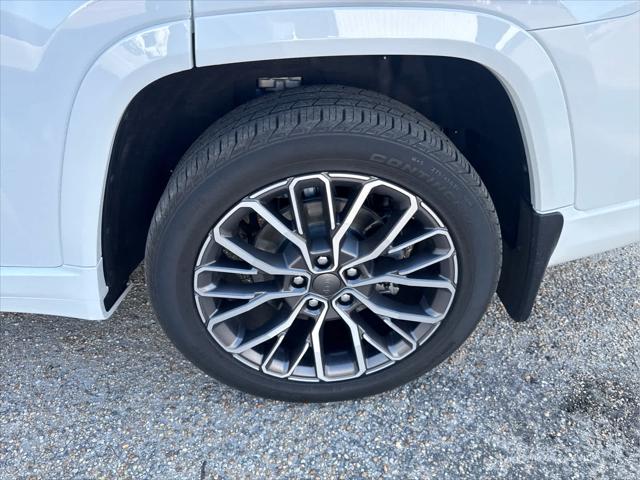 2023 Jeep Grand Cherokee L Summit Reserve 4x4