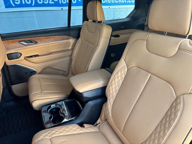 2023 Jeep Grand Cherokee L Summit Reserve 4x4