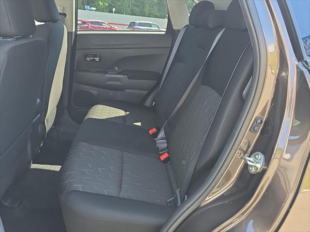 2026 Mitsubishi Outlander Sport 2.0 LE