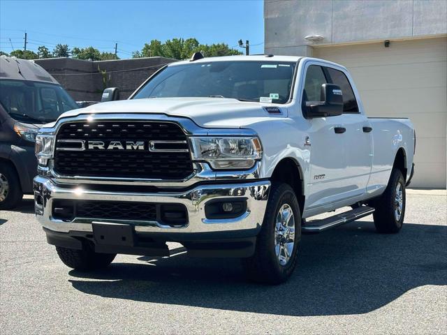 2023 Ram 2500 Big Horn Crew Cab 4x4 8' Box