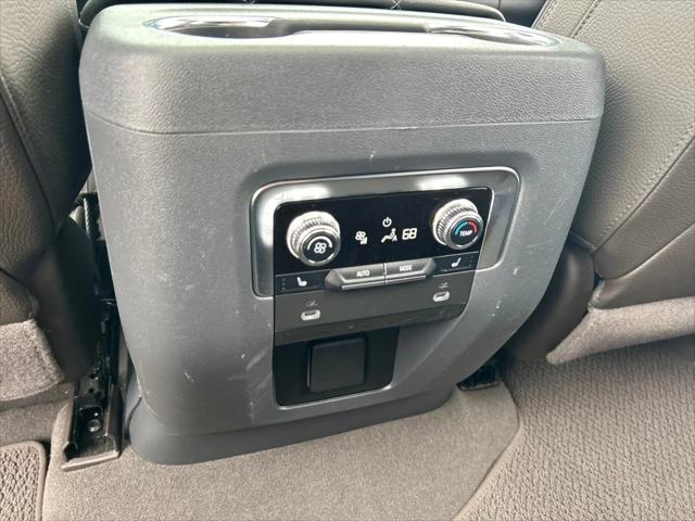 2022 GMC Yukon 2WD Denali