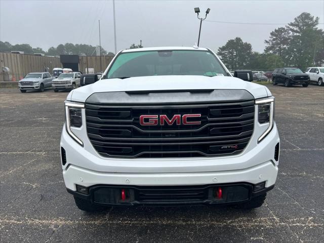 2024 GMC Sierra 1500 4WD Crew Cab Short Box AT4