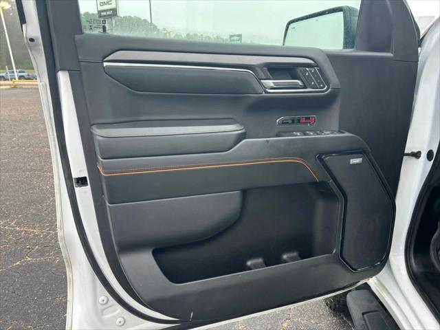 2024 GMC Sierra 1500 4WD Crew Cab Short Box AT4