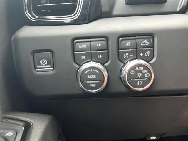 2024 GMC Sierra 1500 4WD Crew Cab Short Box AT4