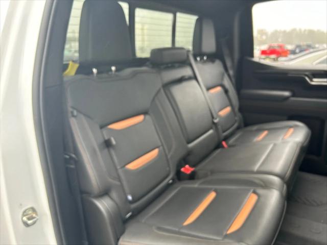 2024 GMC Sierra 1500 4WD Crew Cab Short Box AT4