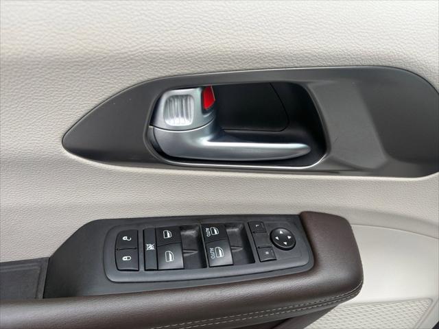 2018 Chrysler Pacifica Touring L
