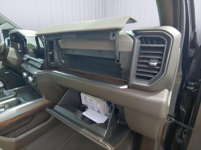 2023 GMC Sierra 1500 4WD Crew Cab Short Box SLT