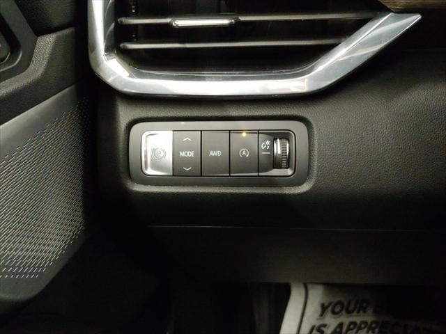2024 GMC Acadia AWD Denali