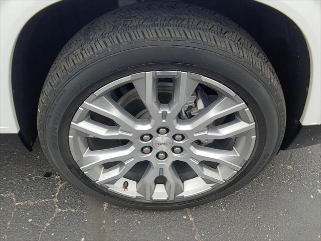 2024 GMC Acadia AWD Denali