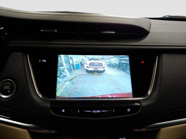 2018 Cadillac XT5 Standard