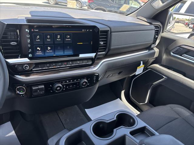 2026 Chevrolet Silverado 1500 4WD Crew Cab Standard Bed LT