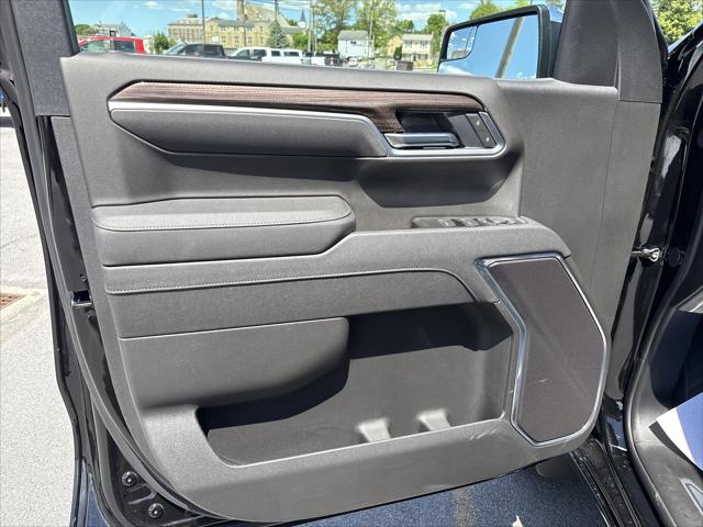 2026 Chevrolet Silverado 1500 4WD Crew Cab Standard Bed LT