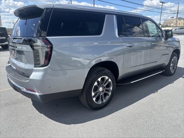2026 Chevrolet Suburban LT, 4WD