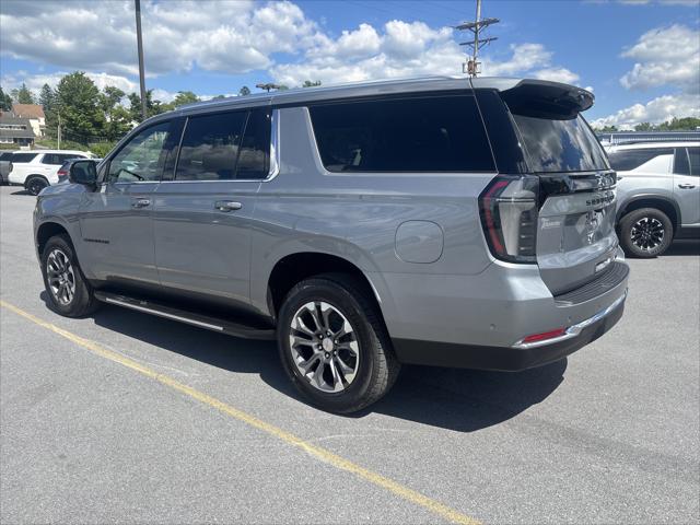 2026 Chevrolet Suburban LT, 4WD