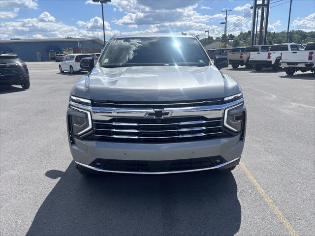 2026 Chevrolet Suburban LT, 4WD