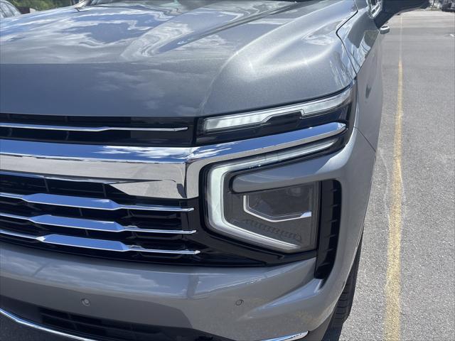 2026 Chevrolet Suburban LT, 4WD